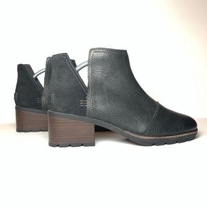 Gorgeous Cate Sorel Black Boots, store display Women 8.5- must have for the FALL